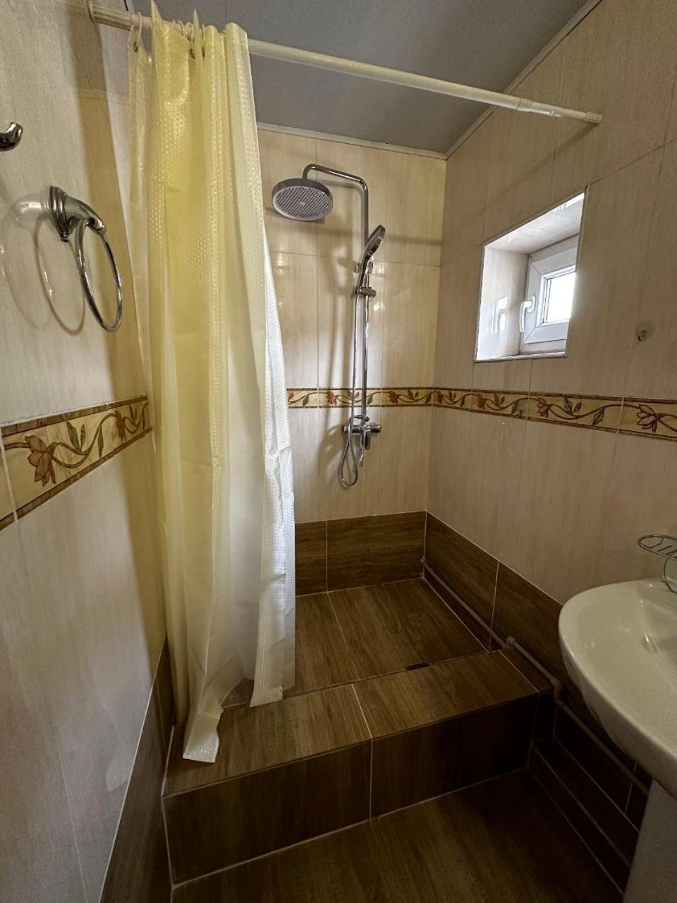 Mini Pansionat Kalinka Cholpon-Ata Bagian luar foto